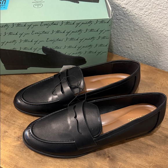 Kensie Shoes - Kensie Black Penny Loafers size 10 NEW